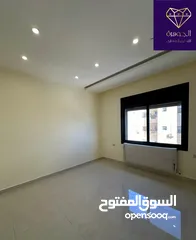  2 شقة شبه أرضية فخمه ومميزة لم تسكن لقطه وبسعر مغري جدا عرض خاص ع اخر شقة أرقى مناطق الجبيهة ام زويتنه