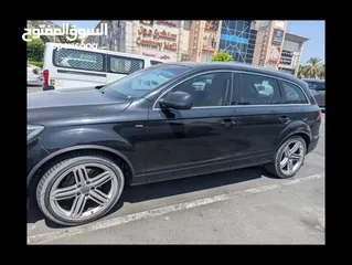  5 Audi Q7 2010