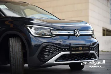  6 Volkswagen ID.6 Crozz PURE + 2022 فولكس فاجن اي دي