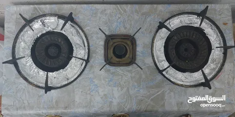  9 متفرقات للبيع(دش . تليفزيون. ريسيفر. عدسة إشارة.كاتيل شاي.بوتاجاز مسطح 3 شعلة.منظم انبوبة جديد