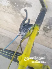  2 بسكلتين جنط 26وجنط20 شصي طويل استعمال 3اشهر