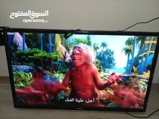  4 شاشة جولد سكاي مع رسيفر بحاله ممتازة للبيع 32 انش