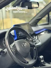  13 Toyota CHR 2018 fully loaded