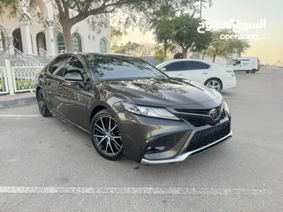  10 TOYOTA CAMERY GRANDE SPORT FULL OPTION UNDER WARRANTY ALFUTTAIM AGENCY