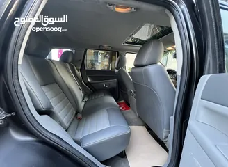  9 جيب جراند شيروكي موديل 2005  ‎ بحالة ممتازة / فل كامل Black Edition