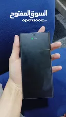  1 s 22 ultra للبيع بسبب شعر في الشاشه