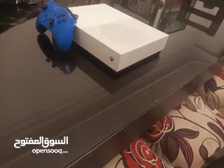  2 اكس بوكس ون اس ون تيرا  للبدل على فور سلم اقرأ وصف