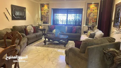  3 شقة طابقية فاخرة للبيع في دير غبار - خلف ال Olive Tree طابق اول 315م تشطيب سوبر ديلوكس
