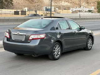  9 تويوتا كامري 2011 هايبرد بطارية مركزية