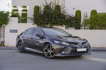  3 Toyota Camry GLE Hybrid 2019  تويوتا كامري GLE هايبرد  فل كامل مع فتحه