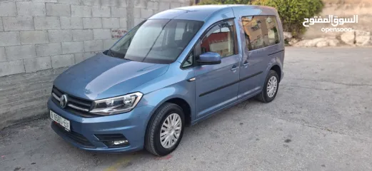  20 كادي موديل 2018 ماتور 2000ديزل -ركاب 6+1-ماشي 115الف كليو -غيارعادي فحص  نظيف صلاة النبي