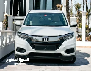  9 HONDA HR-V LX 1.8 I4  GCC  0% DP  LOW MILEAGE