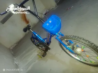  4 بسكليت عدد 2 قياس 16  و 20 بحاله جيده جدا