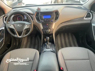  10 Hyundai Santa Fe 6V gcc 2015