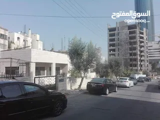 2 عقار مميز للبيع
