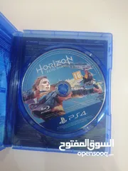  5 سي دي Horizon Zero Dawn مستعمل 1 شهر سبب البيع تم التختيم اللعبة شغالة ولا خدش