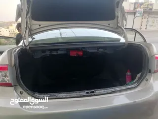  12 تويوتا كورولا موديل 2012 اتوماتيك