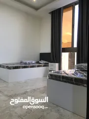  10 شقة راقية مفروشة للإيجار مقابل البوابة الشمالية - Modern furnished apartment for rent