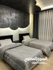  10 شقه صغيره مفروشه للايجار قرب دوار الكيلو