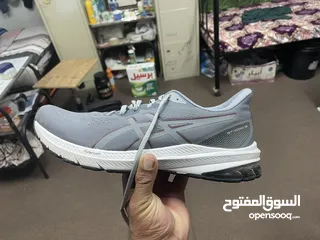  1 asic shoe good