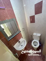  9 شقه مع روف للبيع ماركا الجنوبيه مقابل مسجدالفردوس   مساحه الشقه   111محلات محمد    رفيق