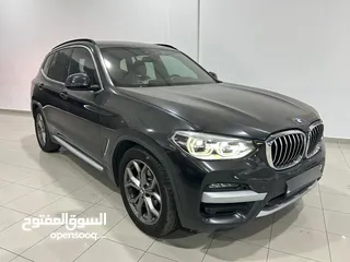  2 BMW X3 X-drive 30i