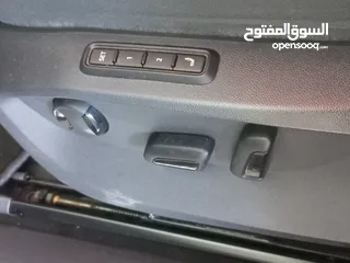  13 VOLKSWAGEN ID.6 PRO VIP 2023(فولكس فاجن )
