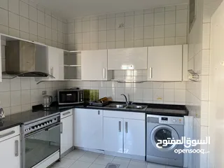  12 220 m2 Modern 3 Bedroom Furnished Apartment - Rent now in Shmesani
