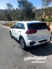  9 2022  كهرباKia niro