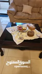  7 طقم طاولات وسط مستعملة استعمال نظيف