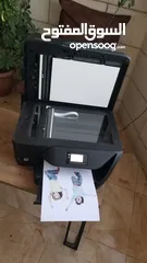  2 طابعة ملونة مع سكانر ويرلس وحبر