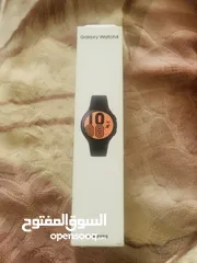  1 Samsung watch 4 44mm excellent condition with box and charger