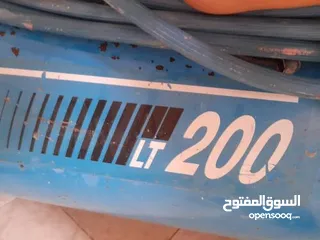  3 كمبريسة هواء إيطالي اصلي 200 لتر للبيع