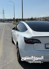  4 Tesla Model 3 Long Range // 2022  ممشى قليل