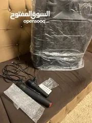  11 سماعة حفلات BT Speaker .. 15 inch  لا سلكية .. جديدة جدا استعمال مرة واحدة فقط . التواصل عبر الواتس