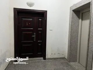  3 شقة كبيرة تصميم خاص للبيع في طبربور - أبو عليا