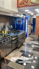  4 يقبل البدل بسياره كهربائيه، بسعر مغري جدا و فرصة استثمارية مطعم يعمل بشكل جيد جدا للبيع لعدم التفرغ