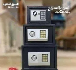  4 قاصات حجم وسط // خزنة إلكترونية حديد عرض 23 سم ارتفاع 17 سم // خزنات أموال