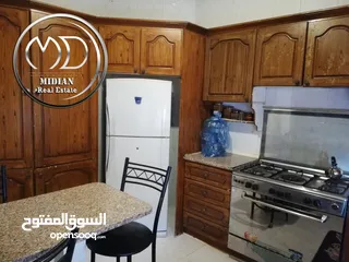  2 شقة للبيع الرابية مساحة 170م طابق ثالث اطلالة جميلة بسعر مميز جداً