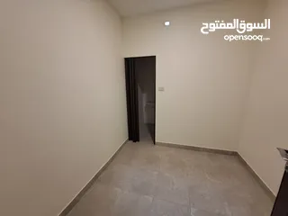  9 شقة شبه مفروشة للأيجار  ( Property 40928 ) سنوي فقط