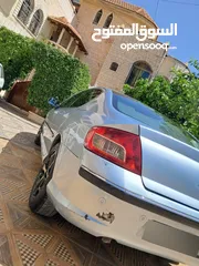  6 بيجو 407 للبيع
