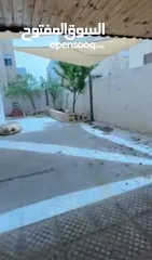  13 دير غبار شقة أرضية فخمة مع حديقه 4 نوم للإيجار