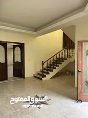  6 Villa for rent Al-Azra فيلا للأيجار في العزرة
