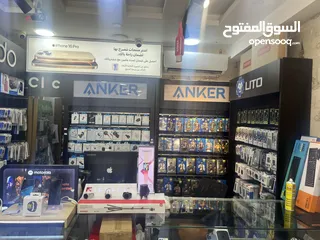  7 ديكور محل موبايلات بحالة ممتازه للبيع