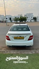  3 مرسديس c63 2008 سياره نظيفه يحتاج له صيانه المكيف فقط سبب البيع السفر وقابل للتفاوض بالمعقول