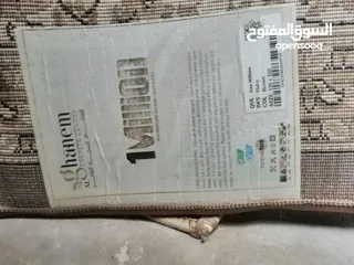  18 سجاد متنوع تركي بحالة جيدا جدا