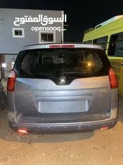  5 بيجو 5008 موديل 2013