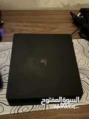  2 PS4 with mousepad and keyboard and 2 controller and everything and a timer