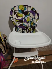  1 كرسي طعام للبيع متين وبحال الجديد