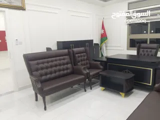  11 كرسي مديرجلد الماني  فخم بافضل الاسعار ومتوفر لدينا اطقم كنب مميزة بافضل الاسعار من المصنع مباشررة